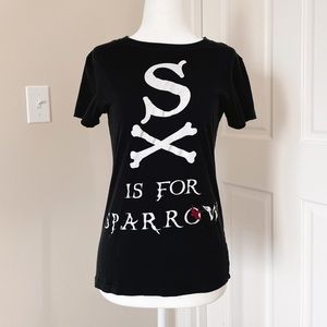 2000s Pirates of the Caribbean Disney Jack Sparrow Tee Crew Neck T-Shirt Sz XS